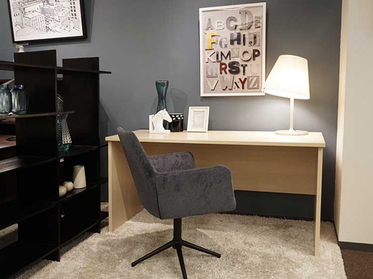 Desk (Used)